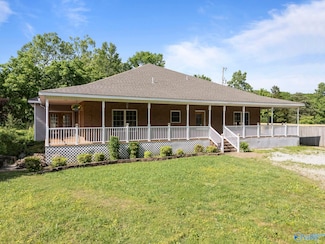 2349 Dug Hill Rd, Brownsboro, AL 35741