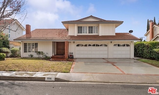 896 Northwood Ave, Brea, CA 92821