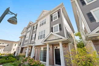 1211 Parker Dr, Glenview, IL 60025