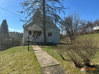 3126 Southern Dr, South Park, PA 15129
