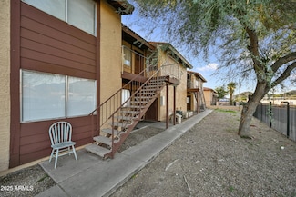 725 E Vogel Ave Unit 203, Phoenix, AZ 85020