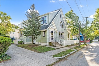 36 Bernard St, Providence, RI 02905