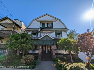 628 Moosic St, Scranton, PA 18505