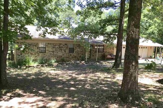 85 Pinter Ln, Morrilton, AR 72110