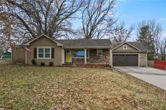 705 Hickory St, Richmond, MO 64085