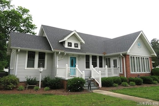 409 N Church St, Jackson, NC 27845