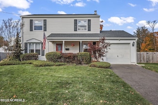 5 Briar Rd, Freehold, NJ 07728