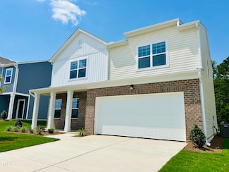 140 N Keatts Winner Ct, Clayton, NC 27520