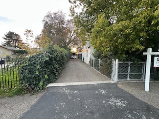 833 S Sinclair Ave, Stockton, CA 95215