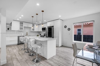 420 NE 90th St, El Portal, FL 33138