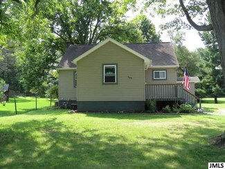 309 W Grove St, Parma, MI 49269