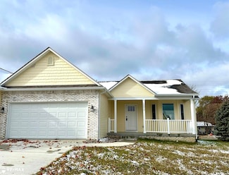 1473 Mallard Cir, Owosso, MI 48867