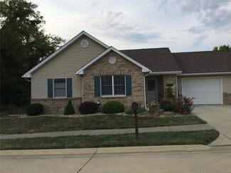 39 Faith Dr Unit 39, Highland, IL 62249