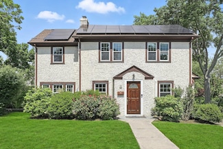 70 Oakland Ave, Harrison, NY 10528