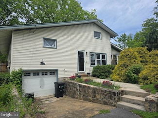 17905 1st St, Rawlings, MD 21557