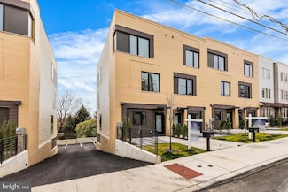 265 Delmar St, Philadelphia, PA 19128