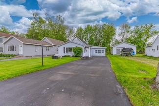 6054 Muskrat Bay Rd, Brewerton, NY 13029