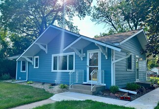 11058 Bittersweet St NW, Coon Rapids, MN 55433