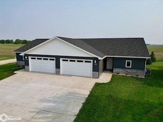 1401 E 11th St, Carroll, IA 51401