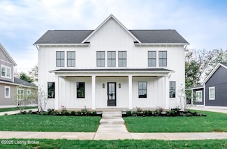 6110 Snapdragon Dr, Prospect, KY 40059