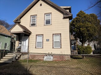 41 Bellevue St, Worcester, MA 01609