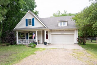 10180 Jacobs Ln, Wills Point, TX 75169
