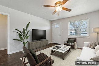 7107 Oak Park Dr, Richland Hills, TX 76118