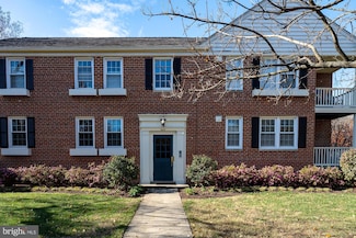 6612 E Wakefield Dr Unit A2, Alexandria, VA 22307