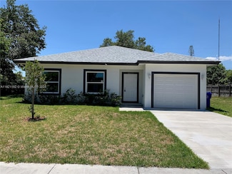 4604 SW 31st Dr, West Park, FL 33023