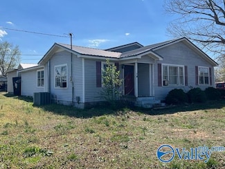 21414 Harris Loop, Elkmont, AL 35620