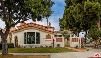 3401 W 41st St, Los Angeles, CA 90008