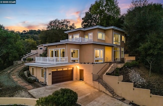 102 Barbara Rd, Orinda, CA 94563