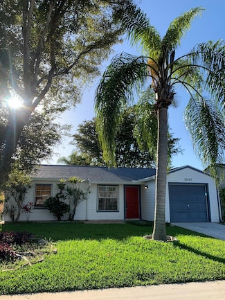5267 Edgewood Dr, Lake Worth, FL 33467