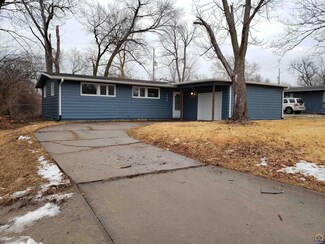 1400 SW Croix St, Topeka, KS 66611