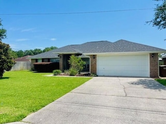 8271 Branston Dr, Navarre, FL 32566