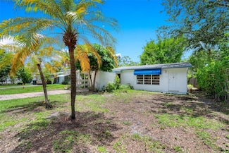 1273 NE 37th St, Oakland Park, FL 33334