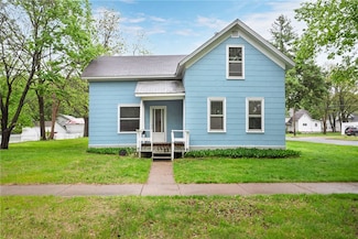 1020 10th St E, Menomonie, WI 54751