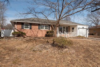 39 Villa Dr, Granite City, IL 62040