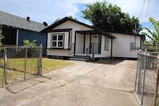 7120 Avenue O, Houston, TX 77011