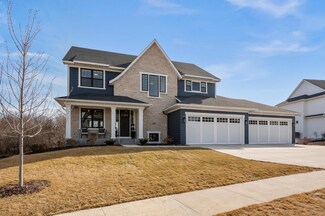 16845 46th Ave N, Plymouth, MN 55446