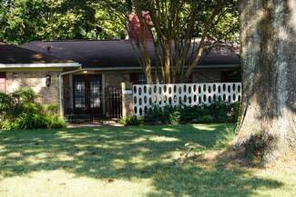 112 Honeysuckle Ln, Lafayette, LA 70508