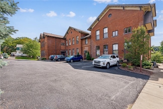 10 Walnut St Unit 3, Bellevue, PA 15202