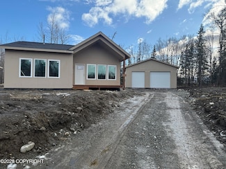 11780 E Cullison Cir, Palmer, AK 99645