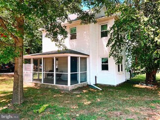 1549 Porter Rd, Bear, DE 19701