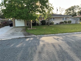7076 17th St N, Saint Petersburg, FL 33702