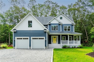 44 Saddlebrook Dr, East Greenwich, RI 02818