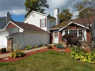 14839 Glen Valley Dr, Middlefield, OH 44062