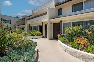 4321 Matilija Ave Unit 14, Sherman Oaks, CA 91423