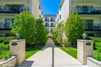 715 Ridge Rd Unit 4A, Wilmette, IL 60091