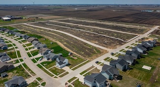 1025 Wild Oak Dr, Huxley, IA 50124